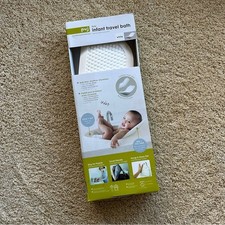 Puj Flyte Infant Travel Bath White Newborn Foldable Sink Baby Bath NIB