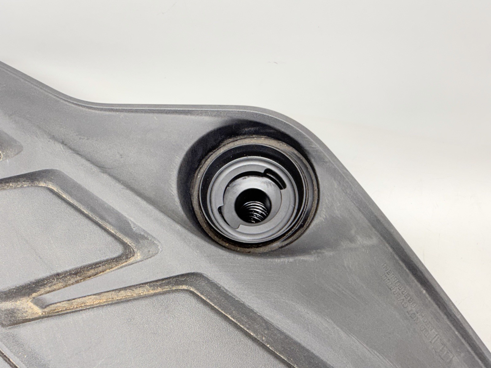 Bentley Bentayga 2016-2020 Filter cover
