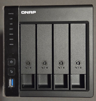 QNAP TS-451 D2 4 Bay NAS 4GB RAM (max 8) 2x GBit LAN HDMI Dualcore
