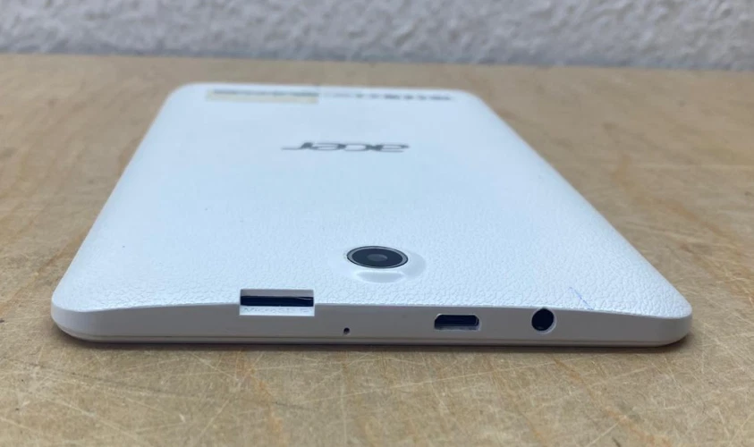 Acer Iconia One 7 Android-Tablet 7" Display Modell A700A - Bild 4 von 4