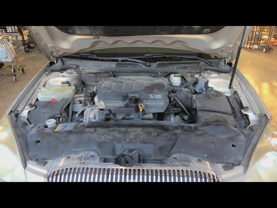 Used Front Center Interior Rear View Mirror fits: 2009 Buick Lucerne new style e - Image 4 of 4