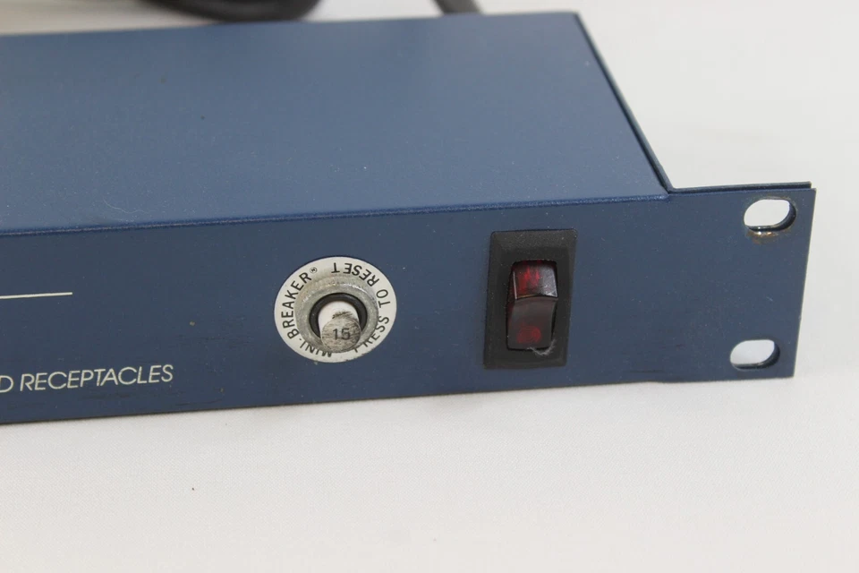 Tripp Lite IBR-12 Transient Voltage Surge Supressor Isobar AC Spike Line Filter - Image 3 of 4