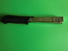 Hammertacker von Rapid R19 Made in Schweden