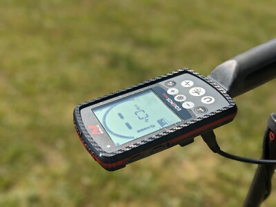 Minelab Equinox 800/600 Two Tone Black/Red Rubber Protective Control Cover. 
