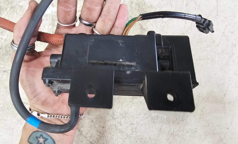 1995 年本田 GOLDWING GL1500 汽化器 汽化器 巡航控制 执行器 — 第 3/4 张图片