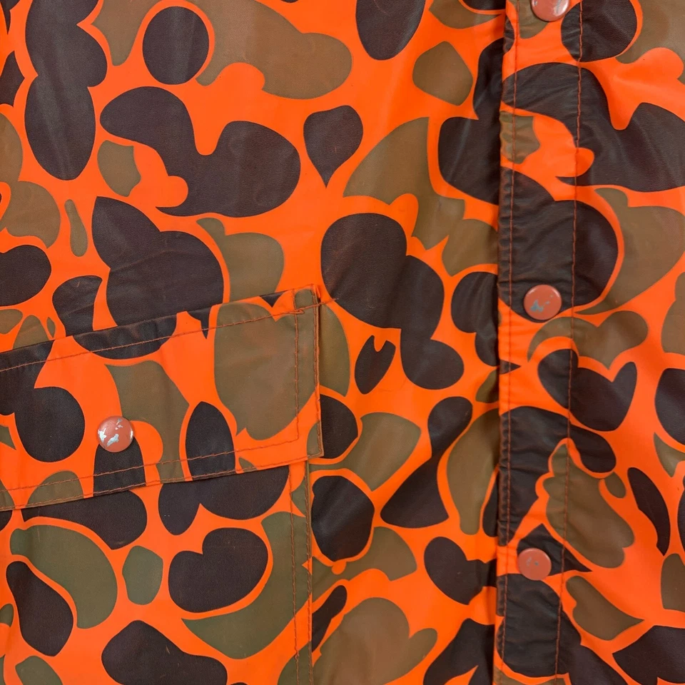 Vintage US Camper Orange Green Camo Camoflauge PVC Quilted Rain Jacket Small - Image 3 of 4