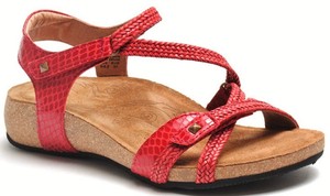 taos ziggie wedge sandal