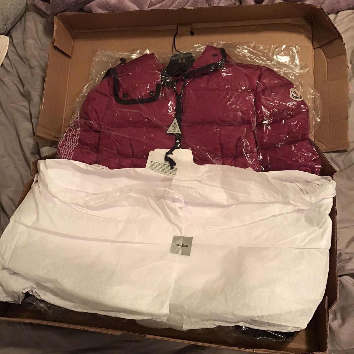 Authentic NWT MONCLER Betula Hooded Puffer Coat Size 00 XXS Authentic NWT MONCLER Betula Hooded Puffer Coat Size 00 XXS
