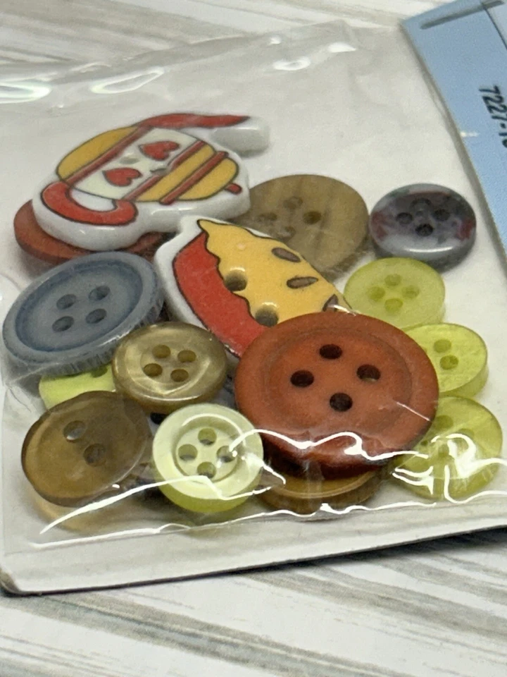 Vintage Darice Button Kit Apple Pie Assortment Embellishments New - Image 3 of 4