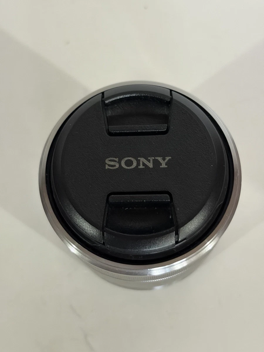 Sony SEL 18-55mm Focal Camera Lenses f/3.5-5.6 Maximum Aperture