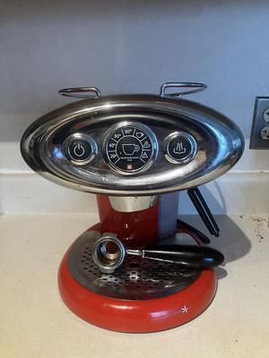 Espresso Machine By Illy X7.1