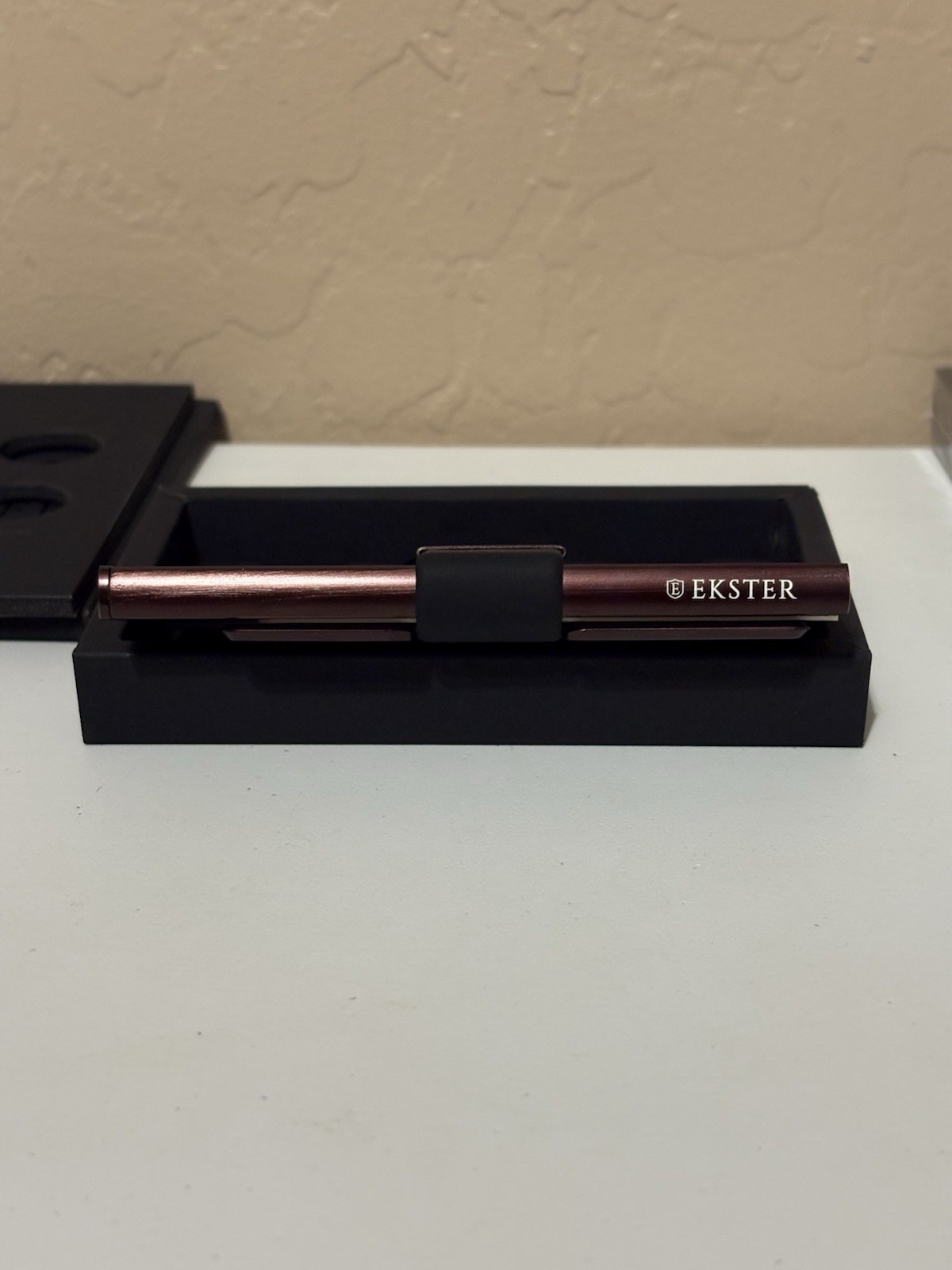 Ekster Brushed Copper - Limited Edition - New & Keychain Tracker