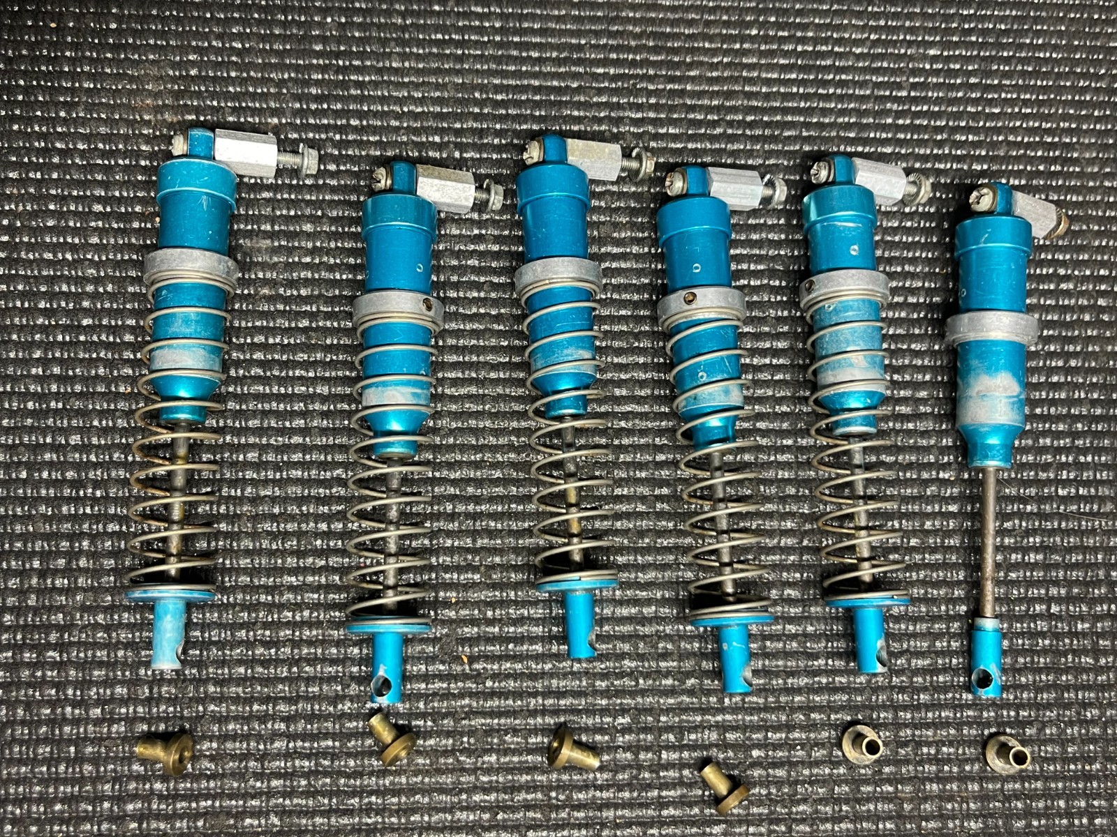 6 Vintage Trinity 1/10 RC Monster Truck Tamiya Clodbuster shocks Car Blue