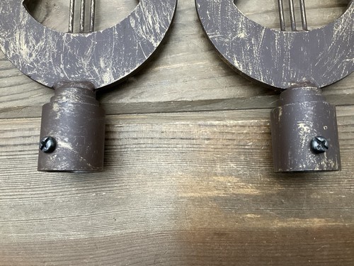 2 Finiture in acciaio a forma di lira per asta tendaggio (3/4”) marrone oro invecchiato - Foto 10 di 17