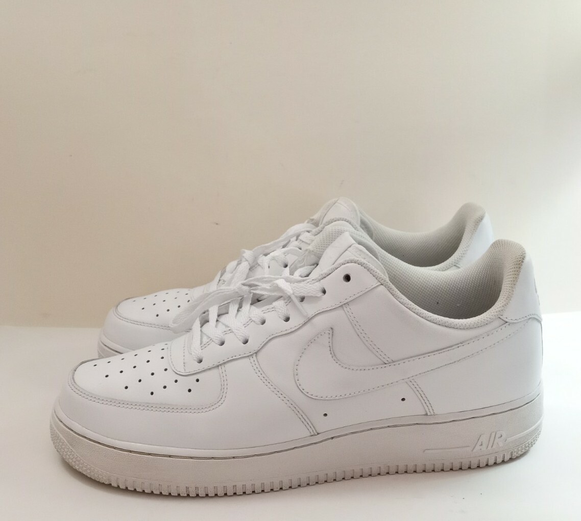 Nike Air Force 1 Low '07 Triple White Leather Sneakers