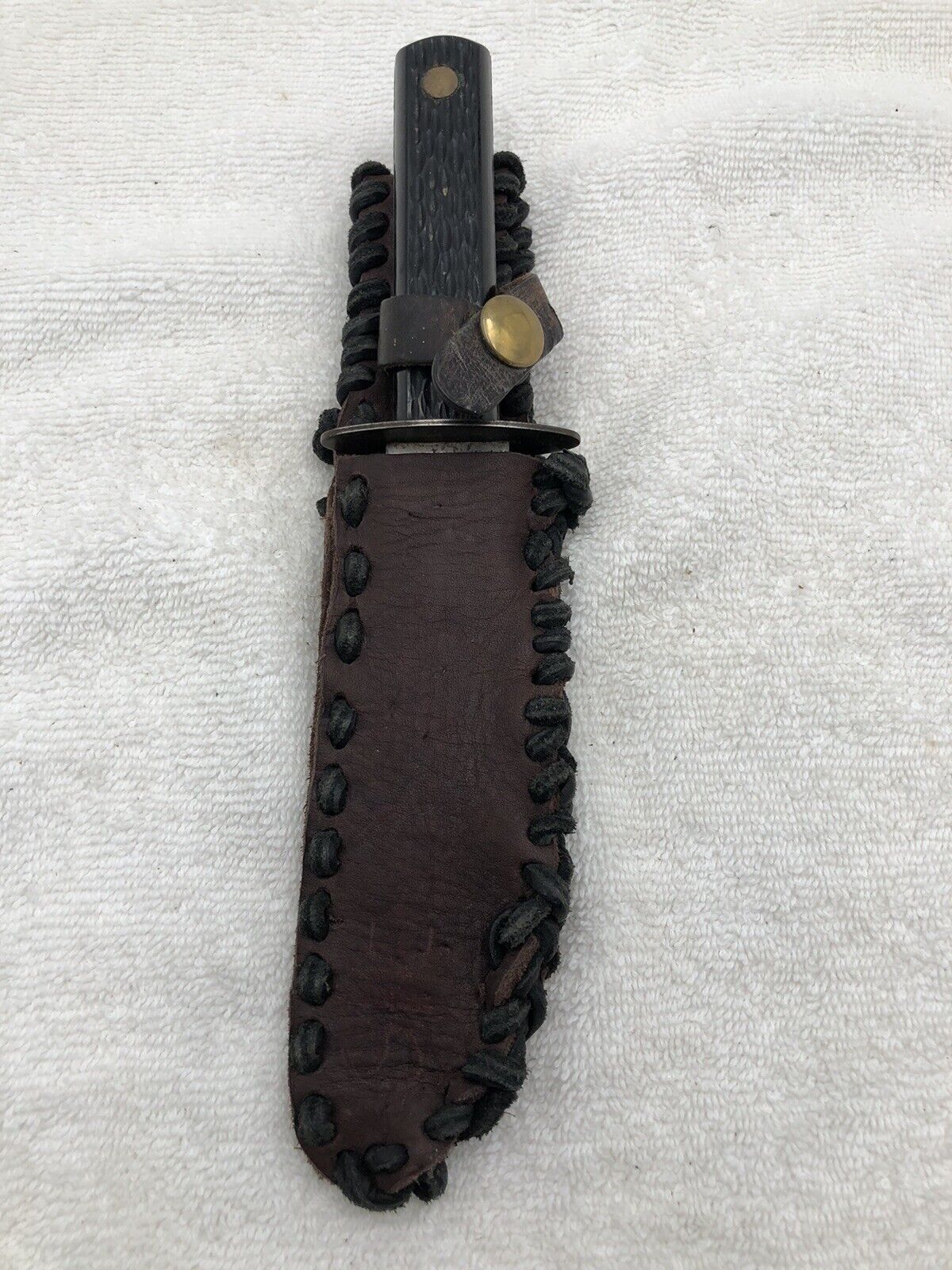 Vintage Colonial USA Sheath Knife In Good Used Condition