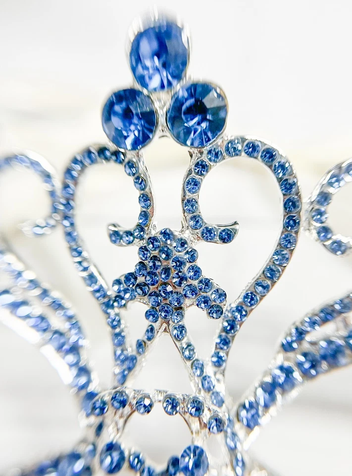 Blue Crystal Masquerade Mask, Silver Venetian Mask, Sapphire Teardrop Mask, Gift - Image 3 of 4