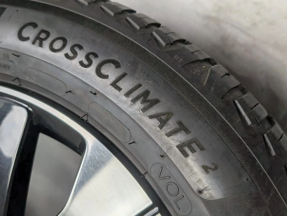 ORIGINAL 19 ZOLL VOLVO XC40 XC60 FELGEN 32358728 BICOLOR 4SEASON RIMS OEM - Bild 4 von 4