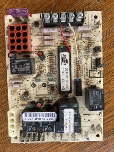 York Coleman Luxaire 031-01972-000 Furnace Control Board Source1READ DESCRIPTION