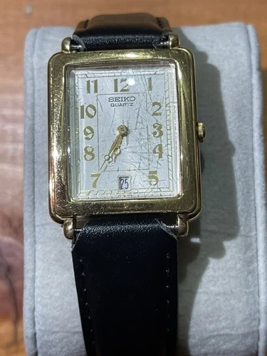 Vtg Seiko 7n29-5B99 gold tone watch White Dial new battery running read desc.