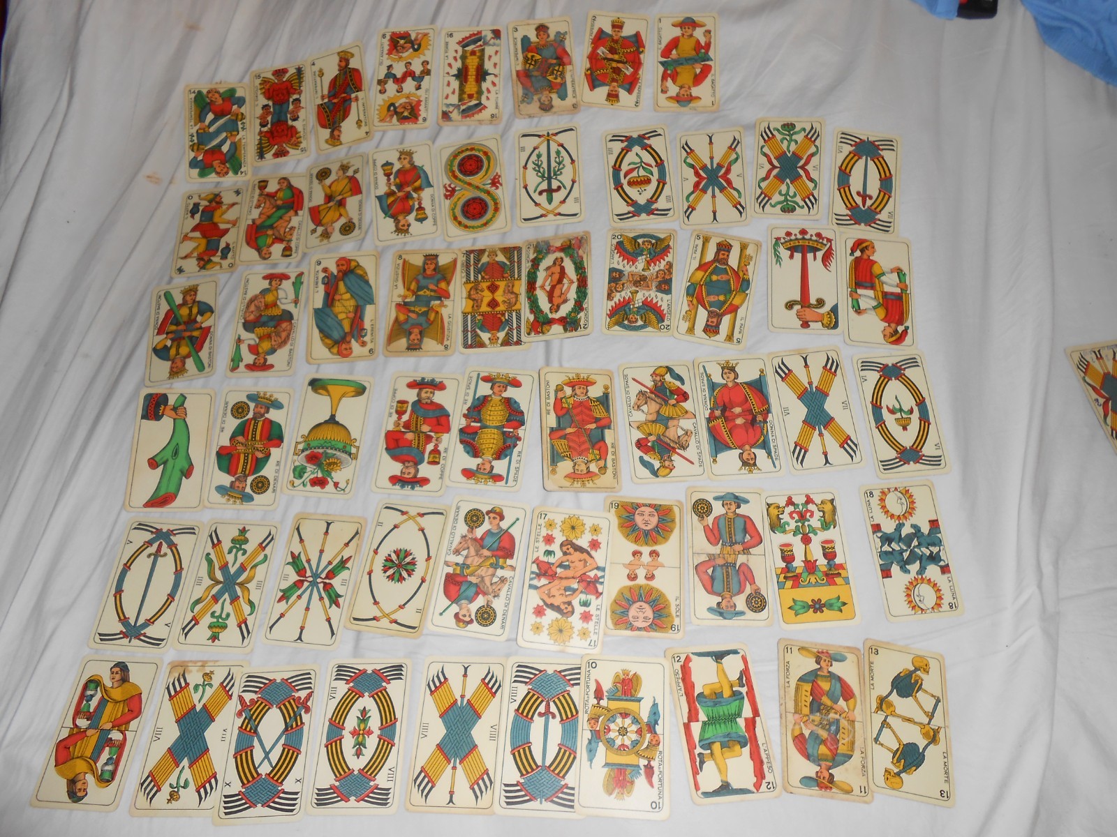 Ancien 75 French tarot cards from 1930