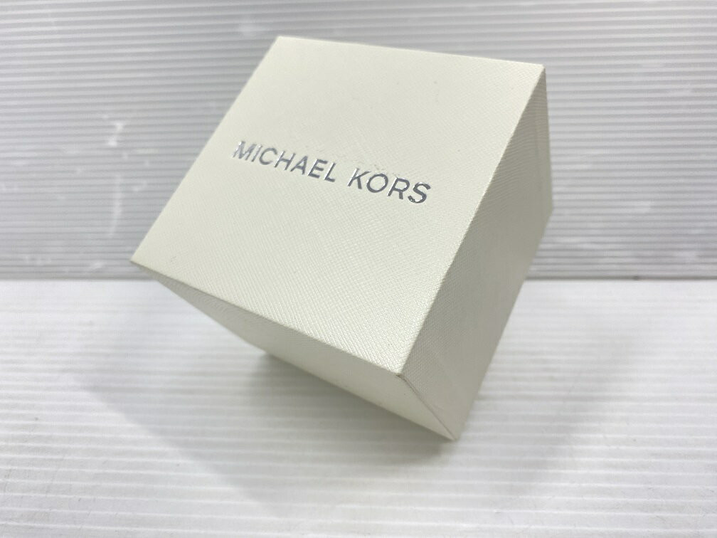 Michael Kors MK9046 Bayville Stainless Steel Automatic Used Michael Kors MK9046 Bayville Stainless Steel Automatic Used
