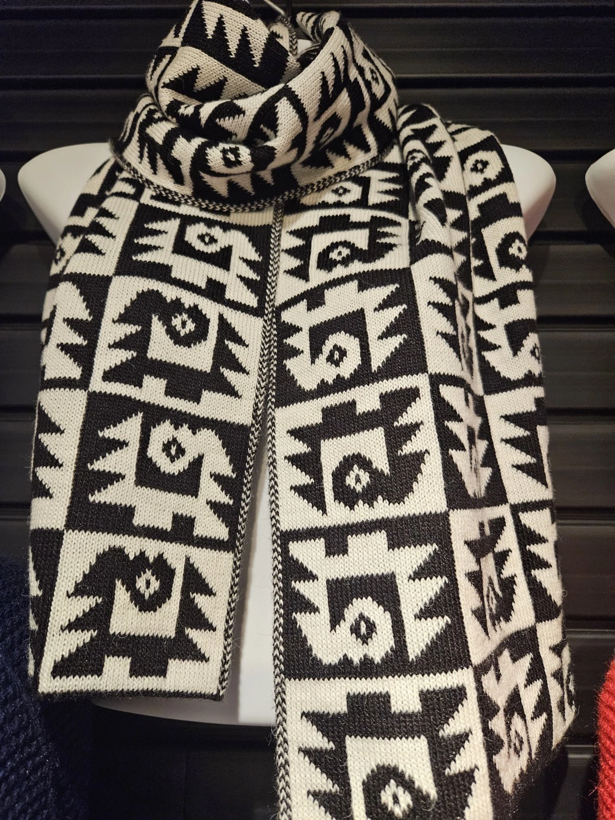 Geometric Pre Colombian Icon Handmade Premium ALPALCA Scarf 100 Percent Alpaca