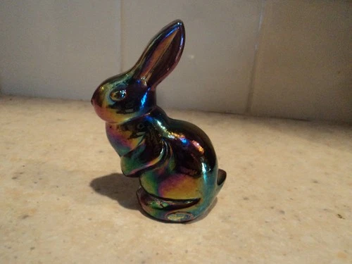 Fenton Amethyst Carnival Glass Bunny Rabbit Figurine- 2.5"