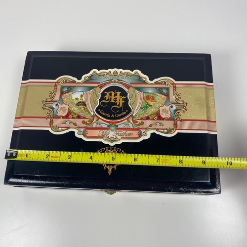 Cigar Box Bundle San Cristobal Revelation Romeo y Julieta Empty Box - Picture 18 of 23
