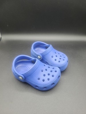Crocs Kids Classic Blue Clogs Kids Size 2/3 Boy/Girls Unisex Ankle Strap