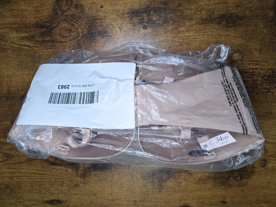 Sutiã Victoria's Secret Bombshell 34DD (bege/castanho) novo com etiquetas - Imagem 2 de 3