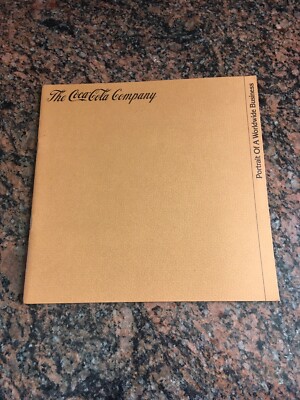 THE COCA-COLA COMPANY  PORTRAIT OF A WORLDWIDE  BUSINESS PAMPHET c1977 (NOS)