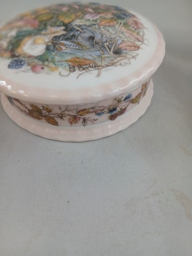 Royal Doulton Brambly Hedge Herbst Schmuckschatulle Bone China 1. Qualität britisch - Bild 3 von 9