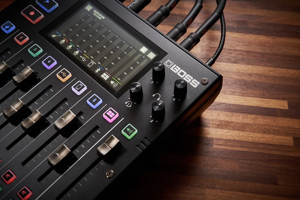 Boss Gigcaster 8 GCS-8 mezclador de transmisión de audio de 8 canales negro c... - Imagen 4 de 4