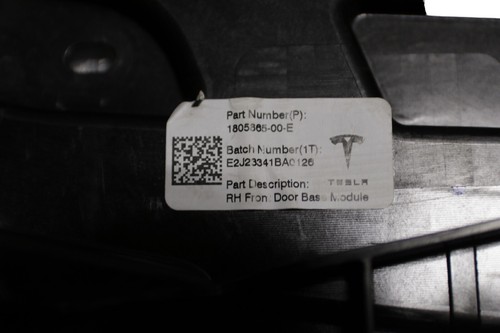 Unidad de montaje de soporte de puerta Tesla Cybertruck 2024 2025 OEM - Imagen 5 de 5