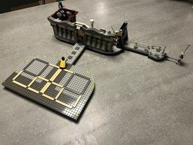 LEGO Star Wars: Cloud City (10123). Read Description