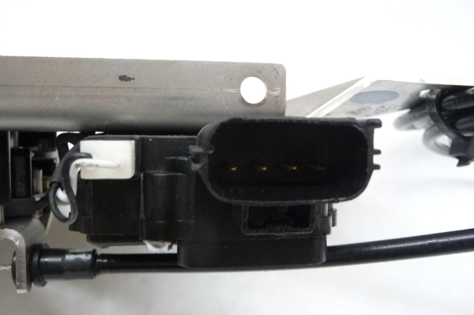 2019-2021 McLaren 600T Hood Bonnet Primary Lock Latch w/ Cable 22AD841GP01 OEM