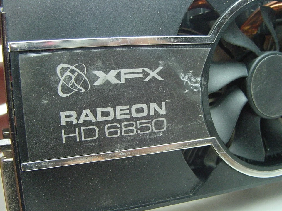 XFX RADEON 6850 775M 1GB DDR5 DUAL MINI DP HDMI DUAL DVI PCI-E VIDEO CARD - Image 2 of 4