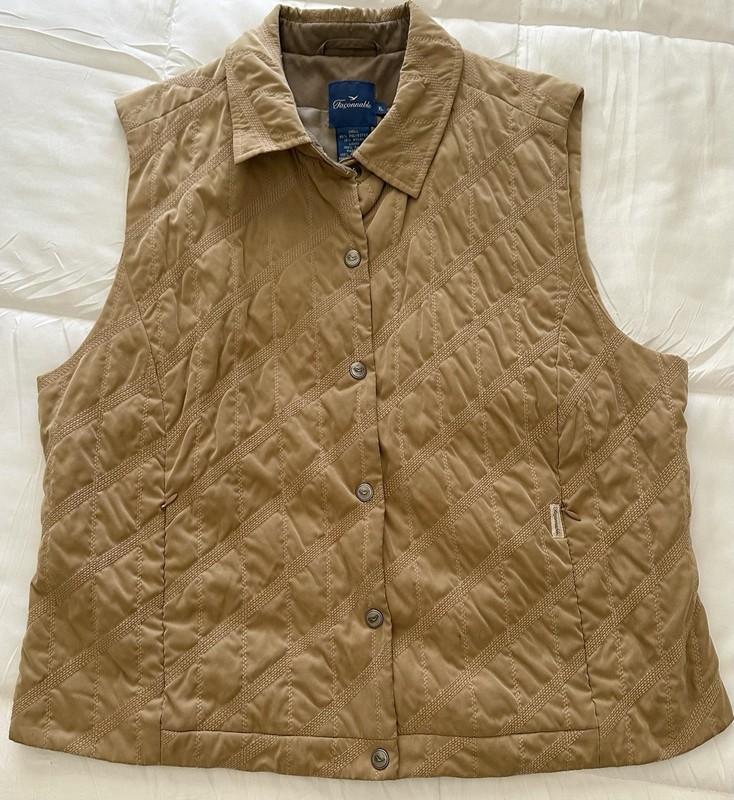 Faconnable Women’s Quilted Vest XL Camel Brown Button Front Pockets Lined