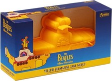 The Beatles Yellow Submarine Cake Mould – Eaglemoss Official Baking Mould