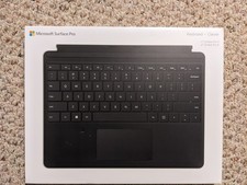 Microsoft Surface Pro Keyboard With Trackpad Black 1905 QJW-00001 slightly used