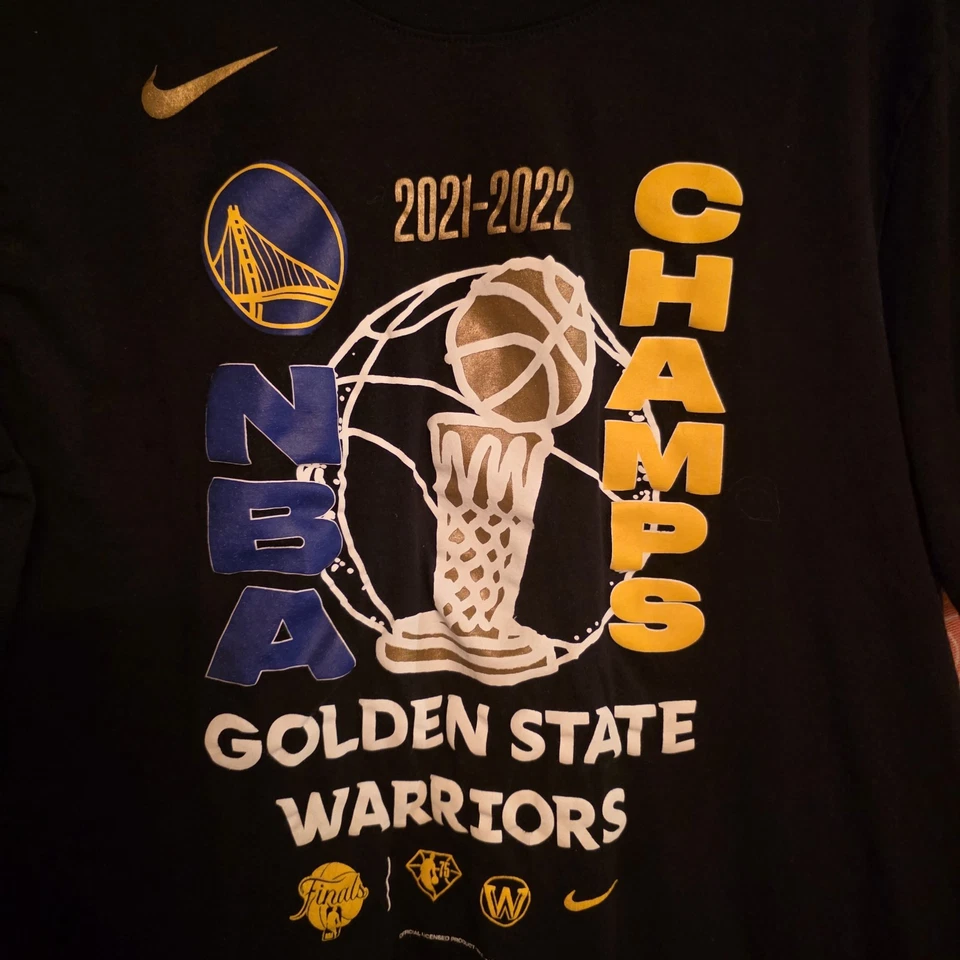 Camiseta Nike Para Hombre Talla L Golden State Warriors Vestuario 21-22 Campeones de la NBA Foto 3 de 4