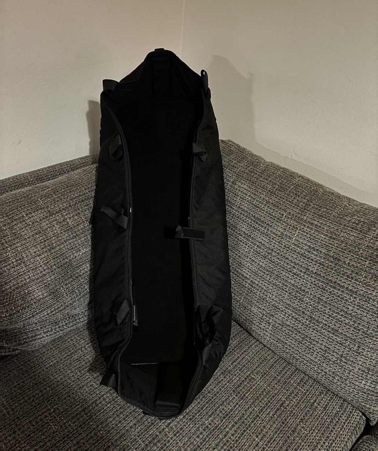 Bugaboo Cameleon 3 Carrycot. Black.