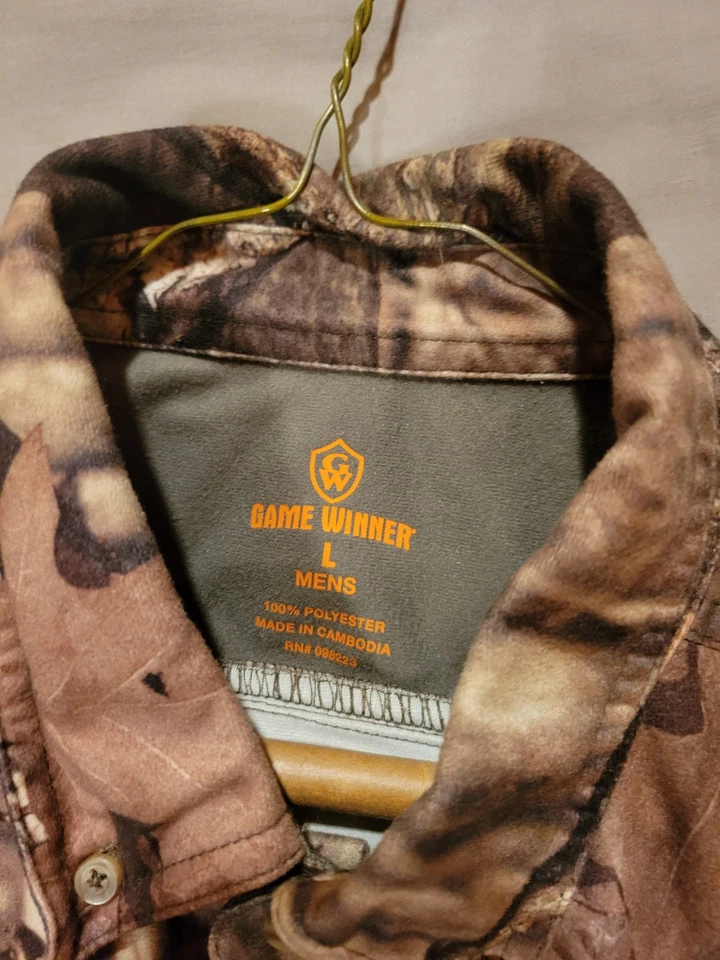 Game Winner Camo Shirt L Polyester Button Up Hunting Outdoors - Image 3 of 4