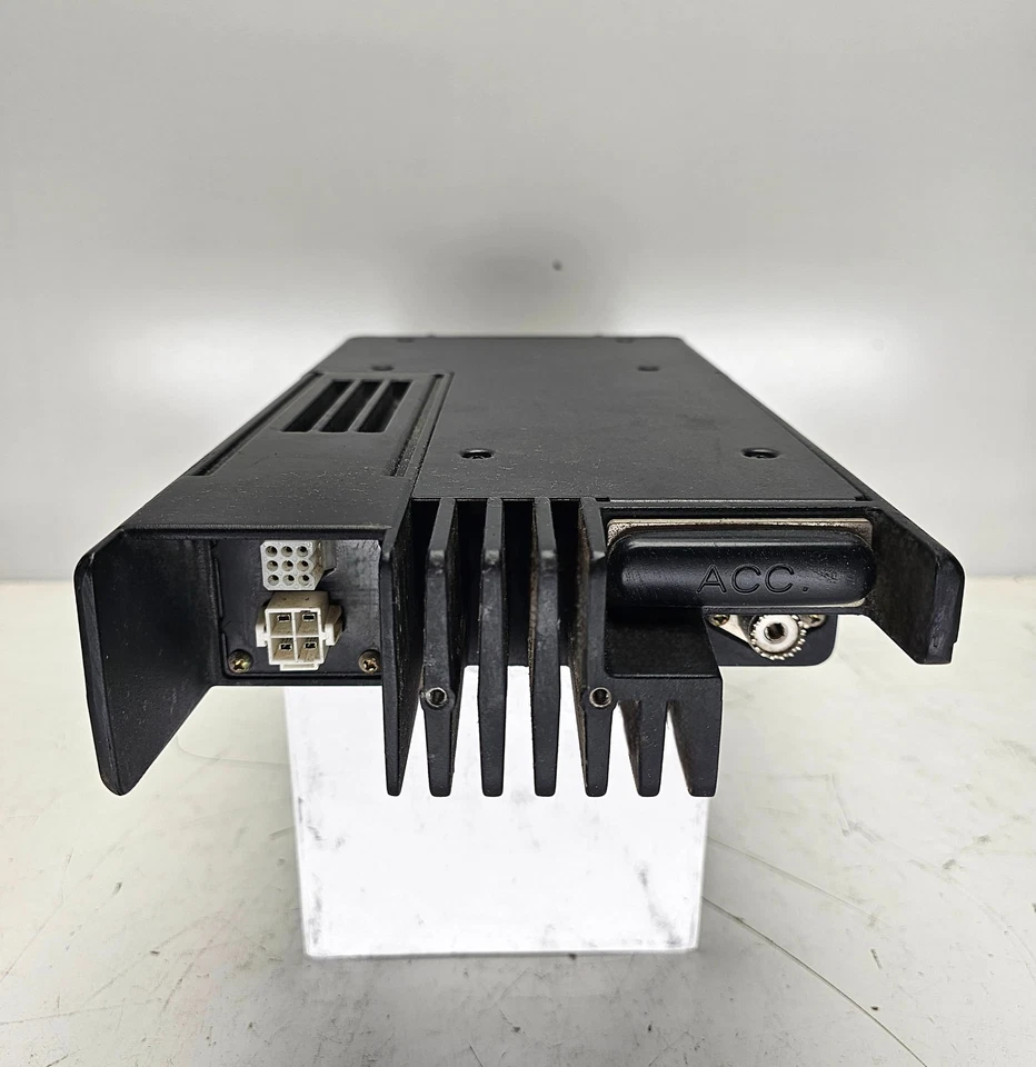 Kenwood TK690H TK-690H3 banda baja VHF 110W 160 canales 40-50 MHz (cabezal avanzado) Foto 3 de 4