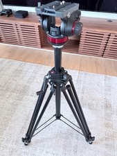 Manfrotto Tripod Camera 028B w/ Fluid Head MVH502AH