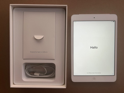 Apple iPad mini 2,  32GB, WIFI + Cellular (Entsperrt) weiss, ME824FD/A