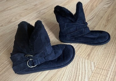 Steve Madden Women s Boots/ Booties Black Size 6 Faux Fur Tops Flat Heels Warm