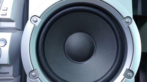 Aiwa Z-HT73 DIGITAL AUDIO SYSTEM & 3 -WAY SPEAKER SYSTEM SX-ZHT530. AC 220V - Picture 15 of 23