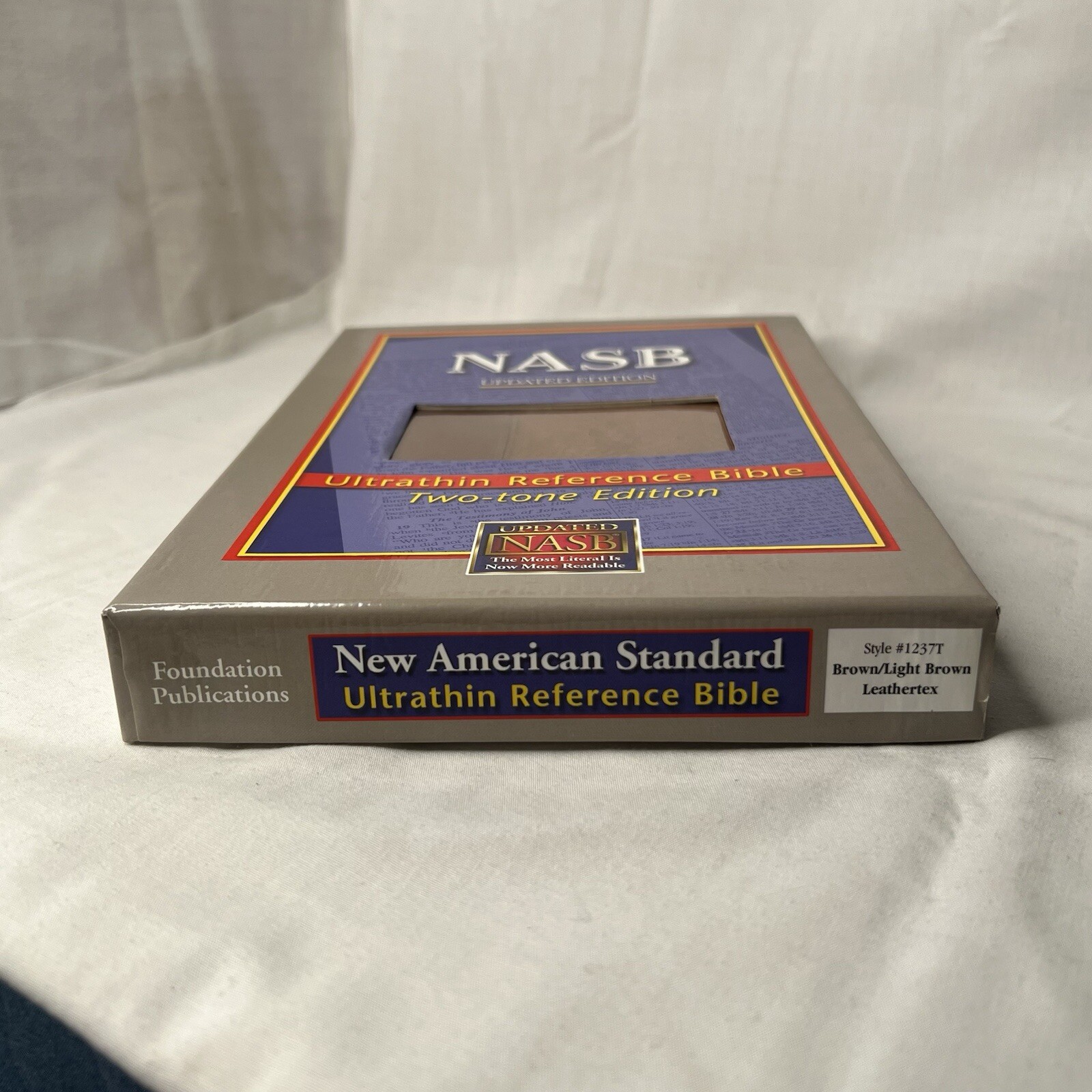 New American Standard Bible Ultrathin Reference NASB Foundation ...